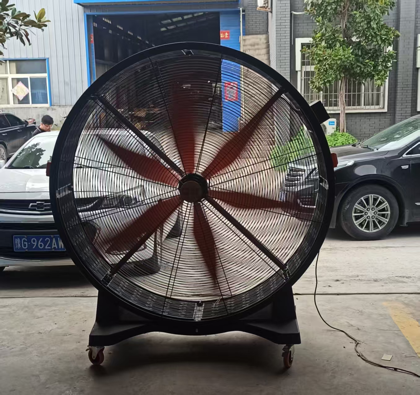 戰高溫，送清涼